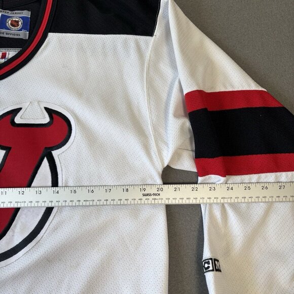 Vintage New Jersey Devils CCM Jersey White Adult Small 1990's NHL Hockey USA - Picture 8 of 16